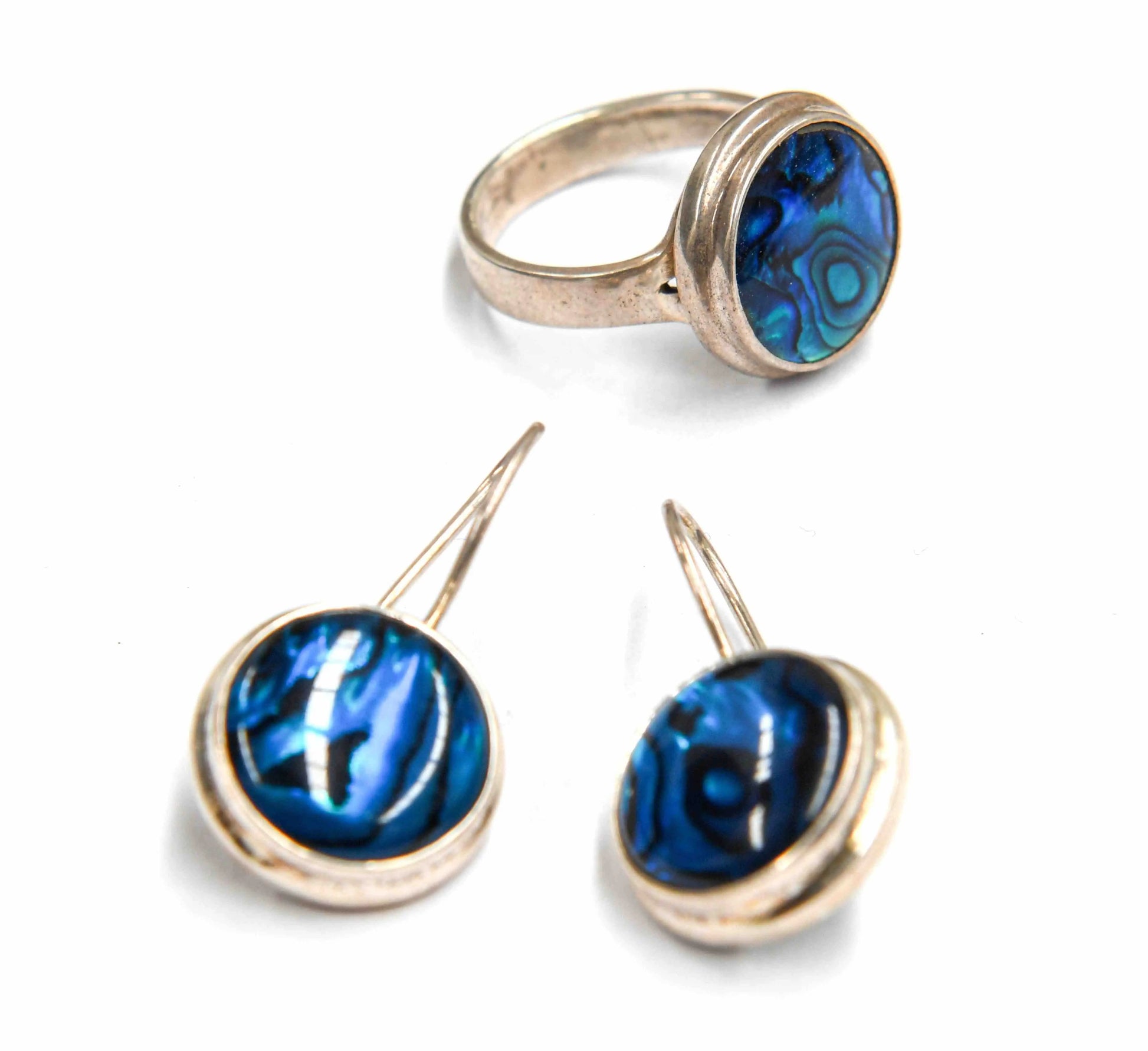 Blue Circle Mother of Pearl Ring Hey Bou