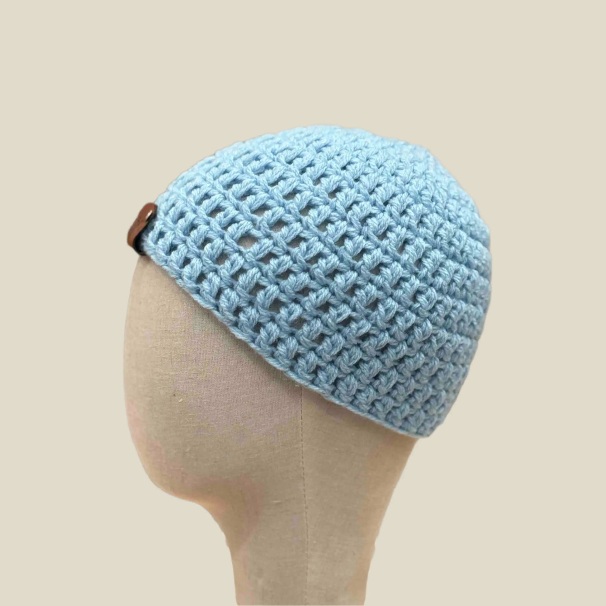 Bulky Sky Blue Double Crochet Child Beanie 47-59cm H 18cm HeyBou - Made by Lisa