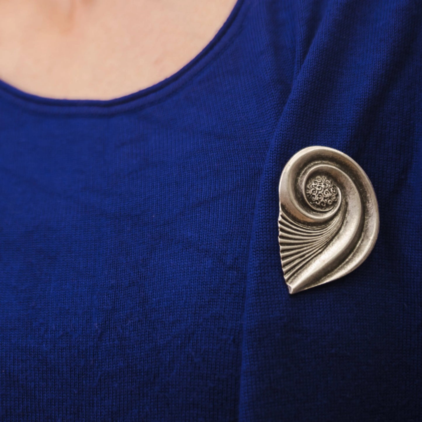 Silver Plated Shell Brooch Hey Bou