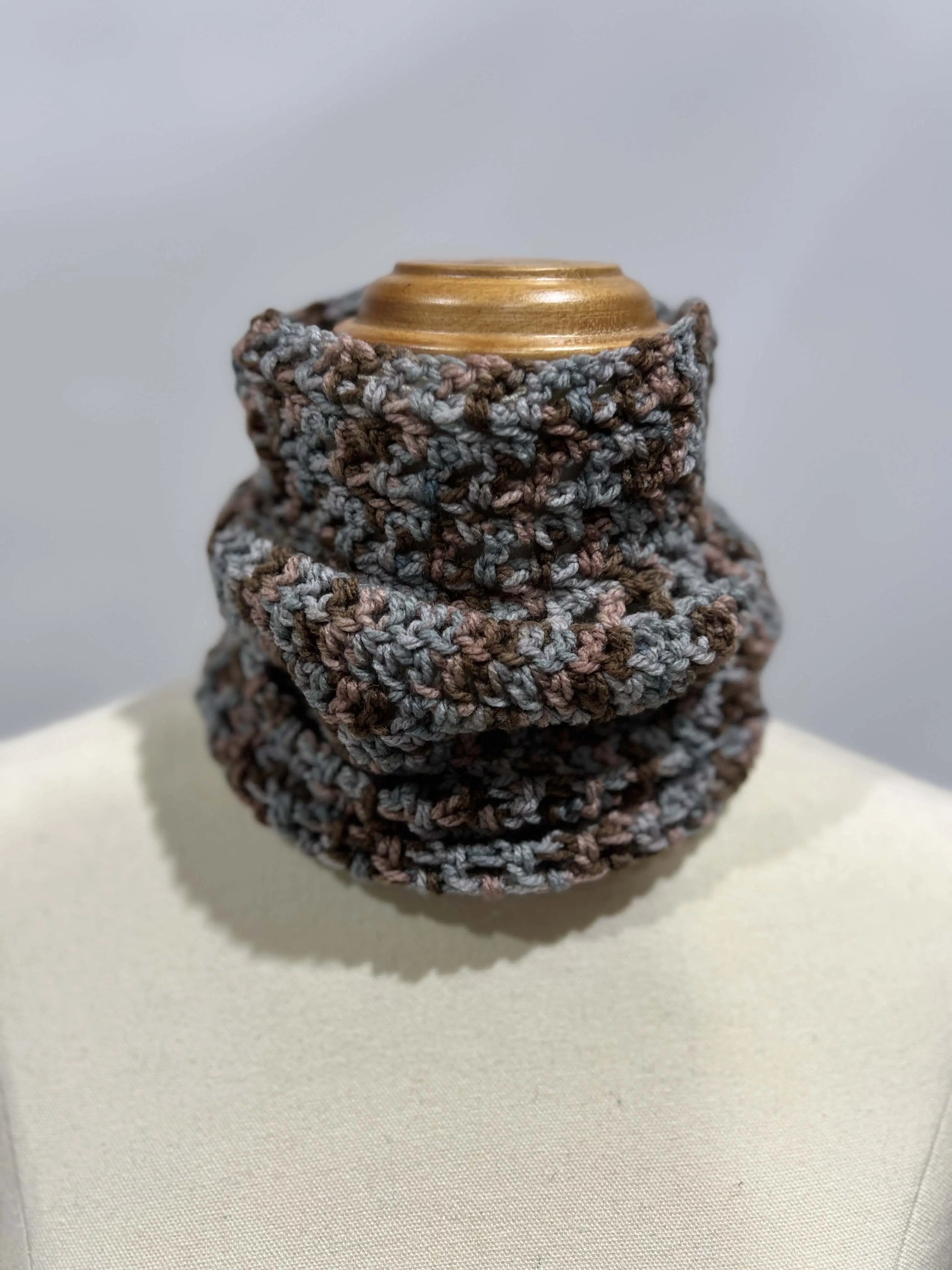 Knitted or Crocheted Scarves HeyBou