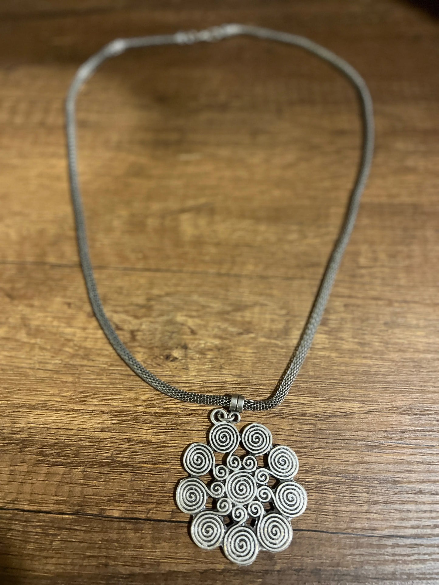 Silver Plated Swirling Necklace Hey Bou