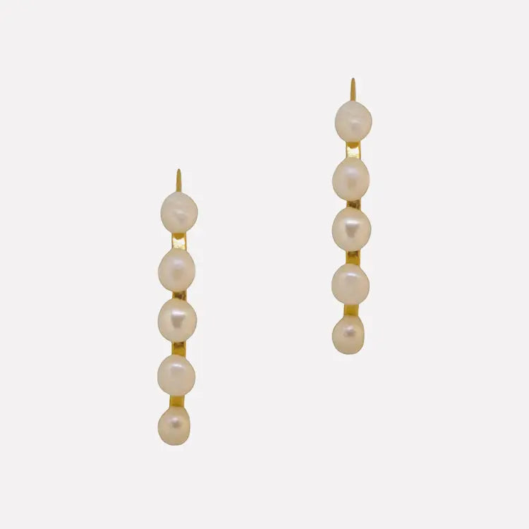 Linea Hook Pearl Earrings Arete