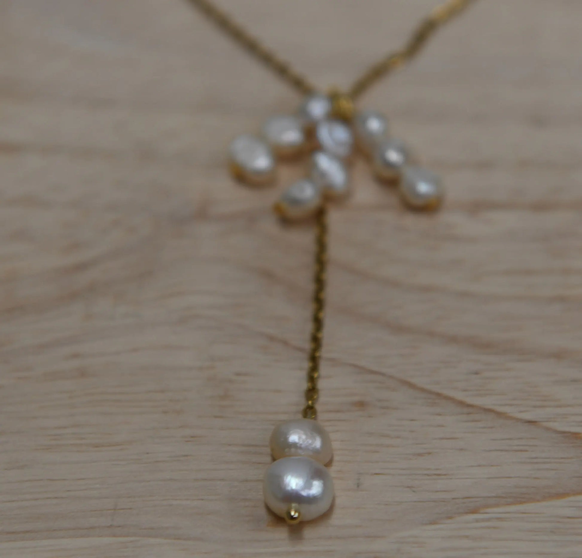 Rocio Pearl Necklace Arete