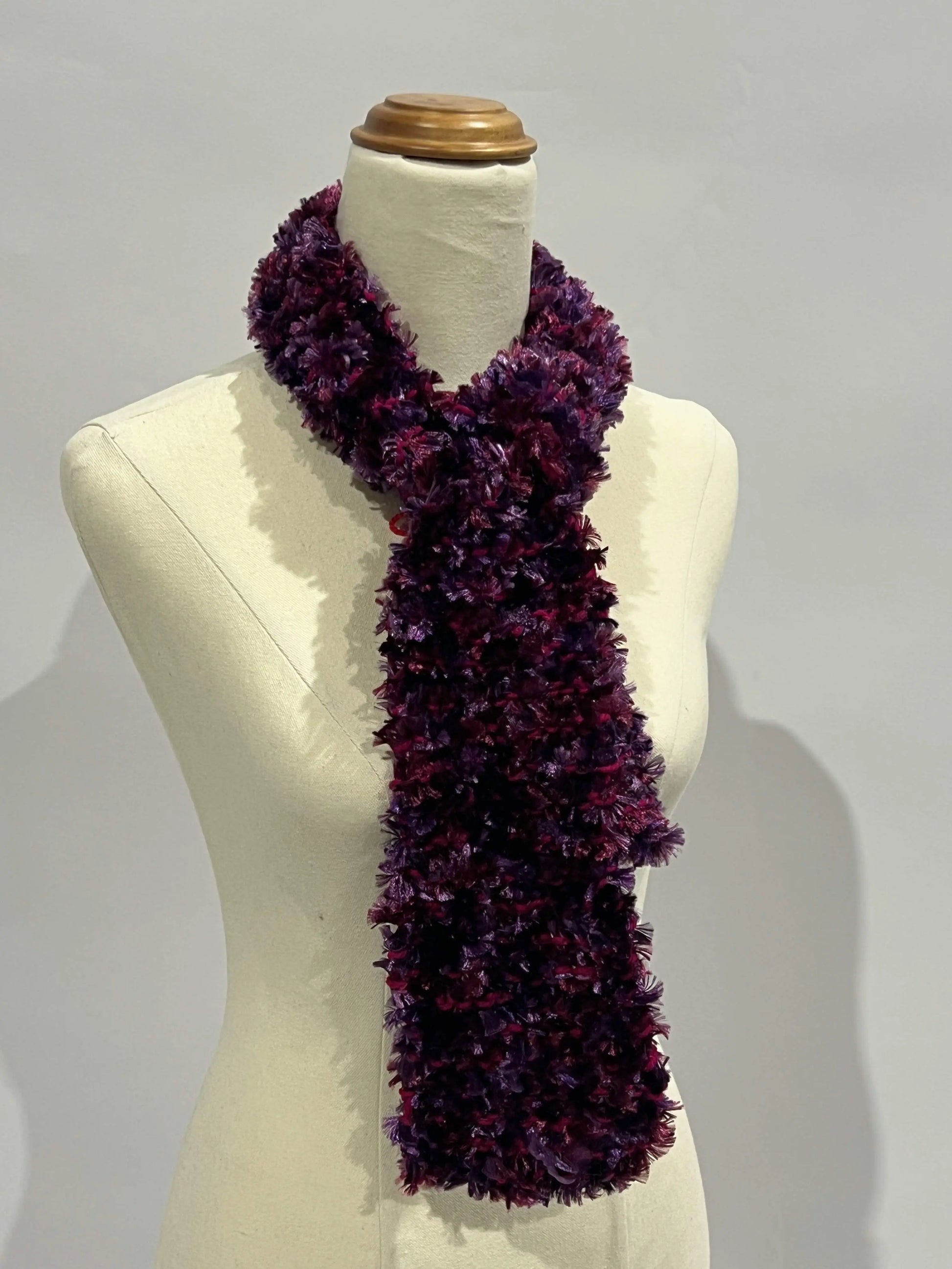 Knitted or Crocheted Scarves HeyBou