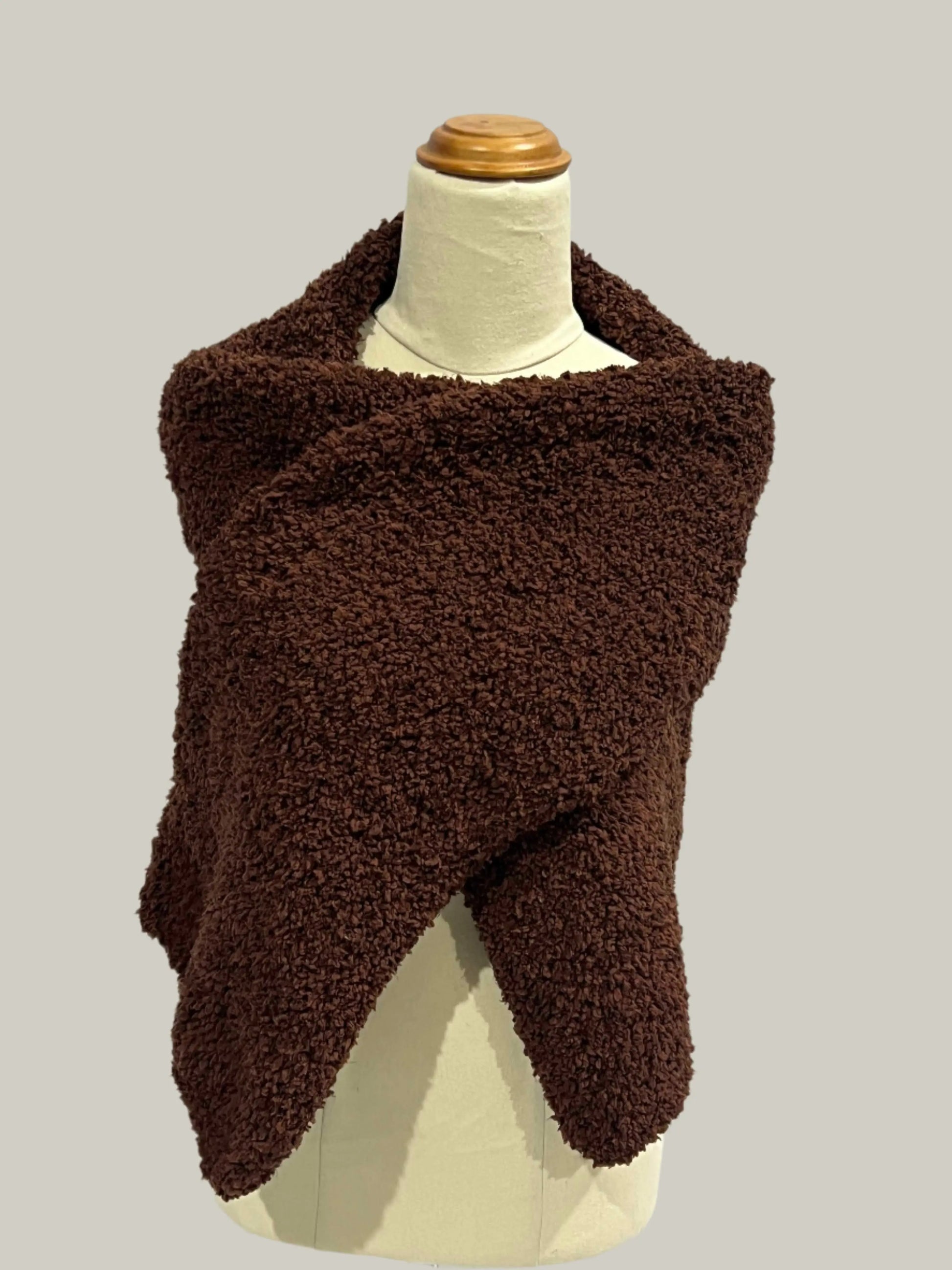 Knitted or Crocheted Scarves HeyBou