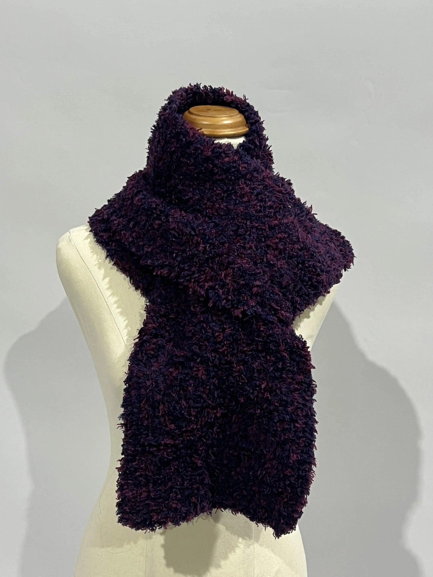Knitted or Crocheted Scarves HeyBou