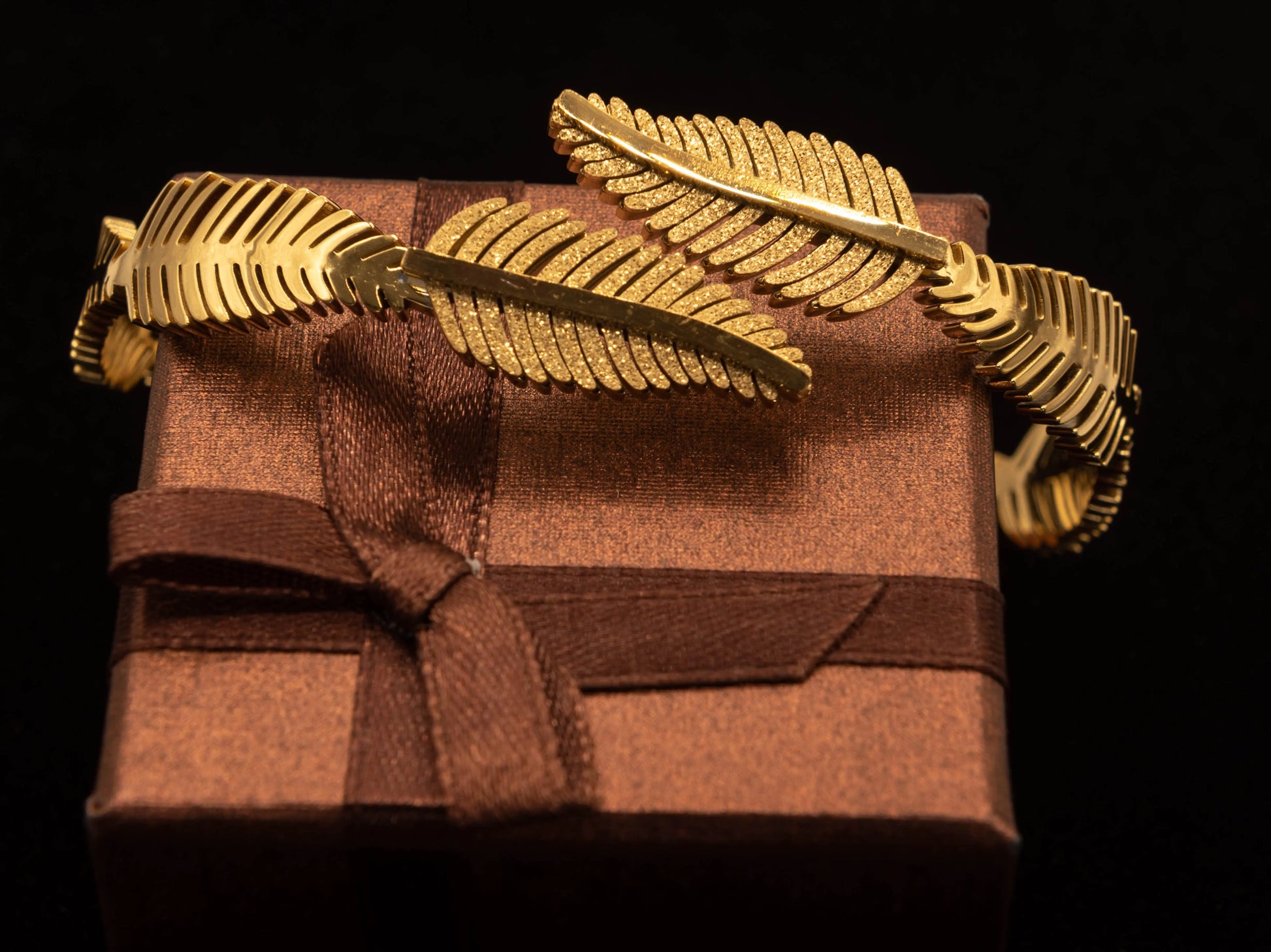 Gold Stainless Steel Leaf Bracelet Hey Bou