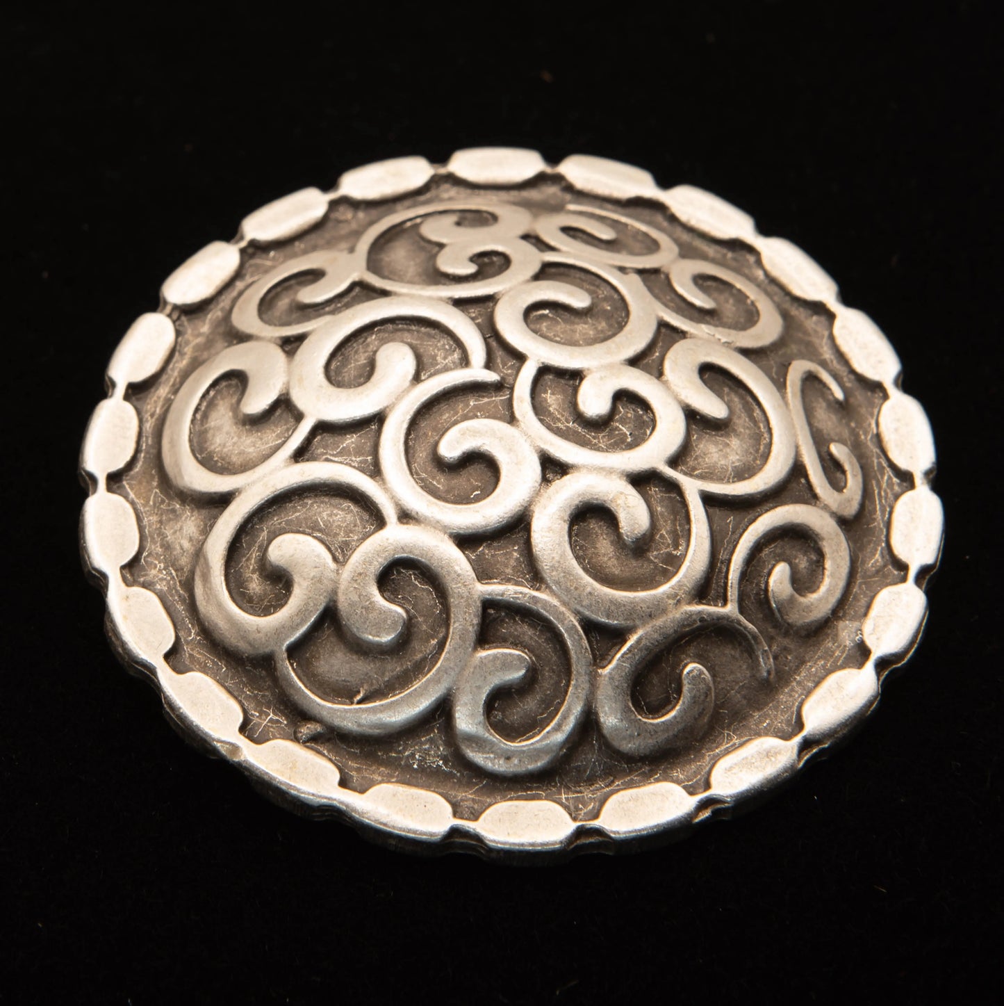 Silver Plated Swirling Shield Brooch Hey Bou